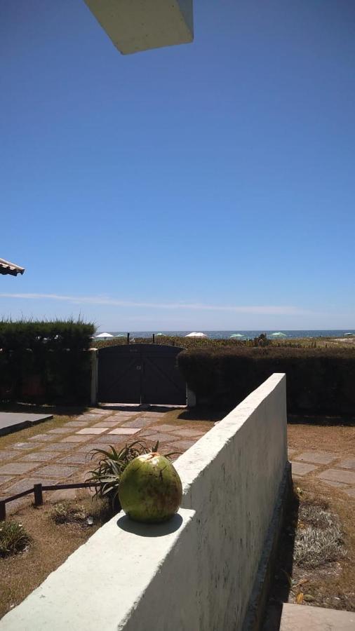 Apto Pe Na Areia - Wi-Fi Gratuito - Tranquilidade A Beira Mar Apartment Cabo Frio Exterior photo